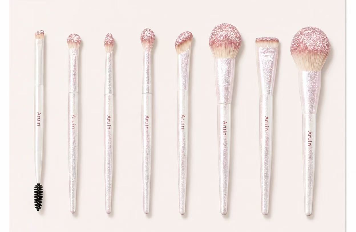 Face brushes